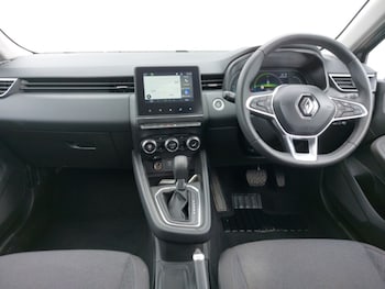 Used Renault Clio 2023 for sale - 79243052: Photo
