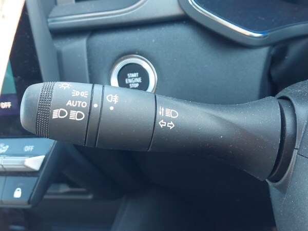Used Renault Other 2024 for sale - 76052727: Photo 15
