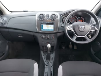 Used Dacia Sandero Stepway 2020 for sale - 78600371: Photo