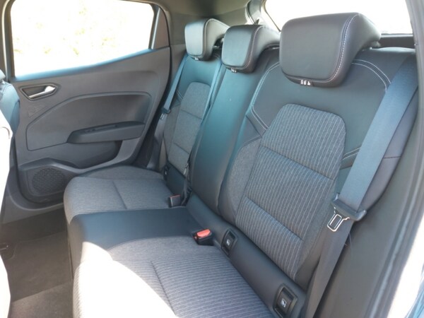 Used Renault Clio 2021 for sale - 76208523: Photo 6
