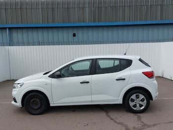 Used Dacia Sandero 2023 for sale - 79447372: Photo