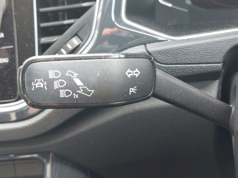 Used Volkswagen T-Roc 2018 for sale - 76130115: Photo 16