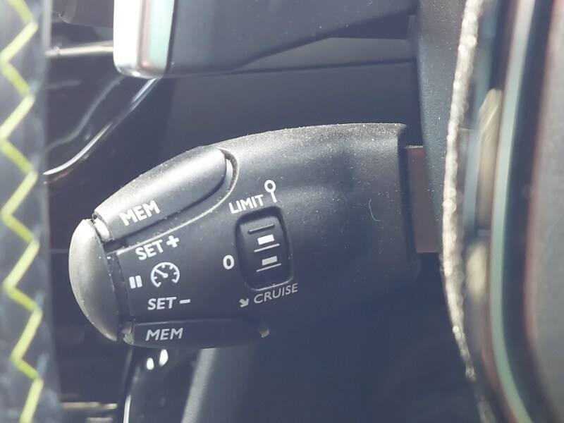 Used Peugeot 2008 2023 for sale - 77580386: Photo 17