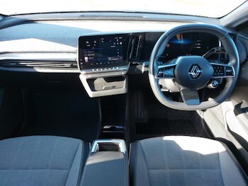 Used Renault Megane E Tech 2022 for sale - 76144642: Photo