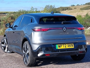 Used Renault Megane E Tech 2022 for sale - 76144642: Photo
