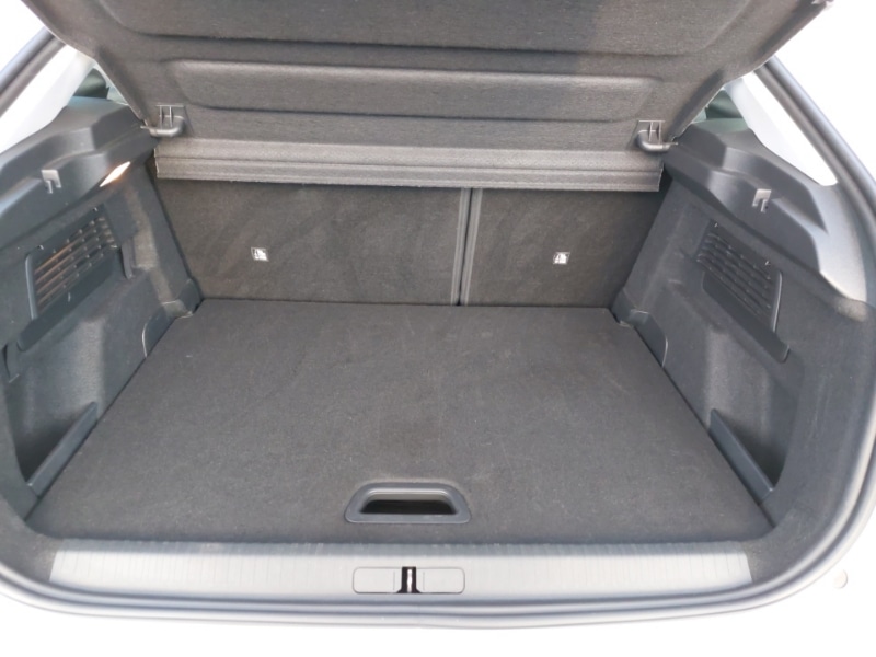 Used Citroen C4 2022 for sale - 77213974: Photo 8