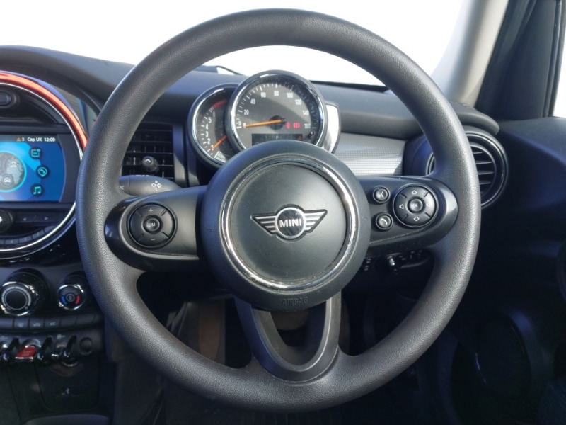 Used MINI Hatch 2019 for sale - 77889569: Photo 10