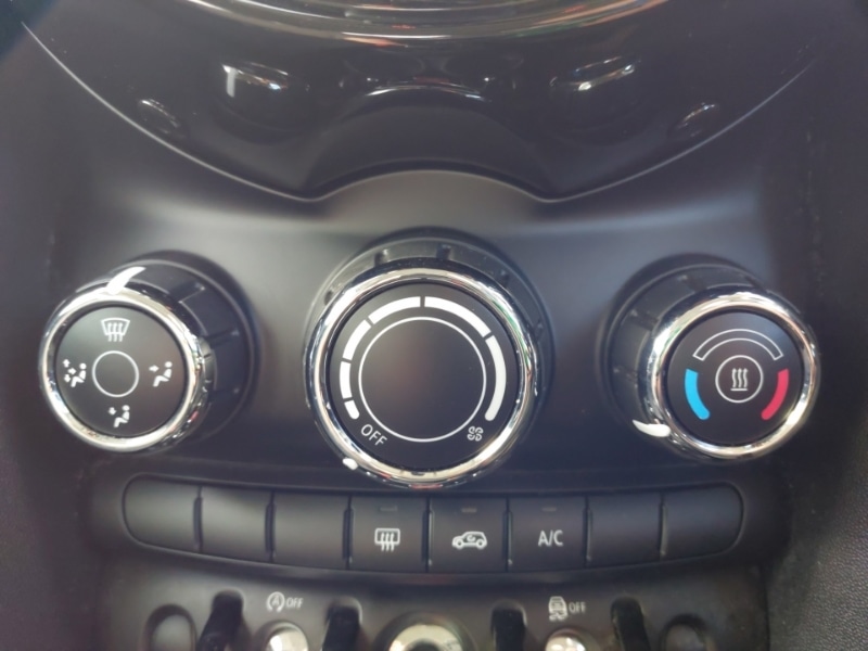 Used MINI Hatch 2019 for sale - 77889569: Photo 17