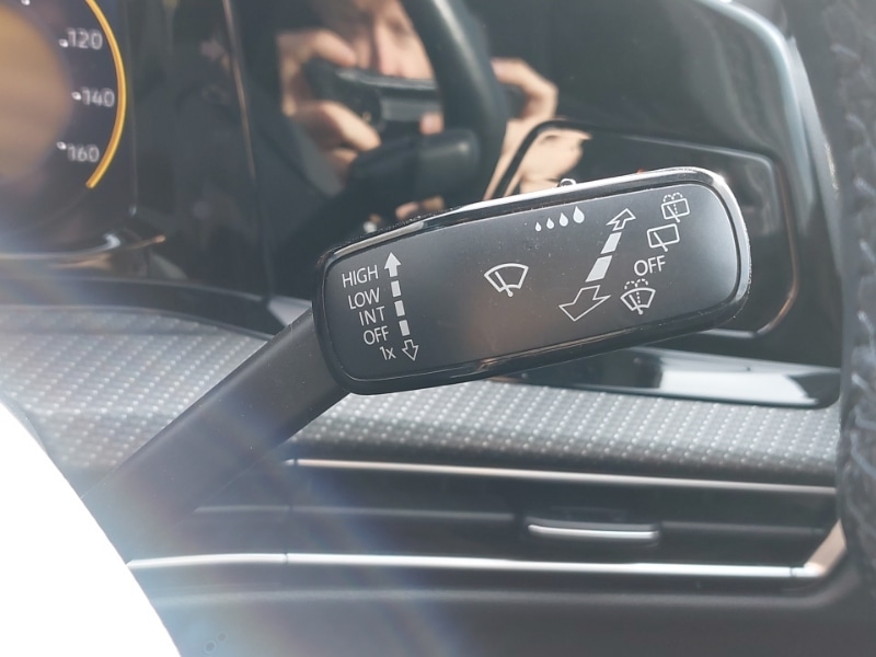 Used Volkswagen Golf 2020 for sale - 76613909: Photo 17