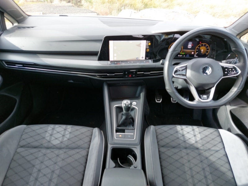 Used Volkswagen Golf 2020 for sale - 76613909: Photo 2