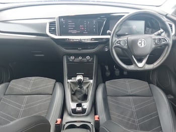 Used Vauxhall Grandland 2023 for sale - 78940802: Photo