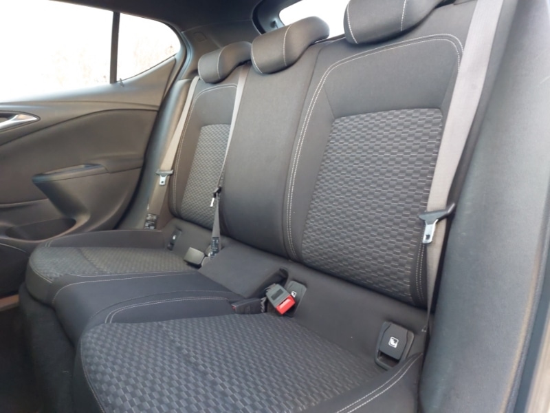 Used Vauxhall Astra 2017 for sale - 76644011: Photo 6