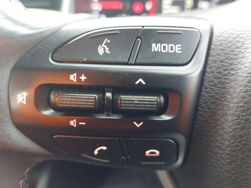 Used Kia Stonic 2021 for sale - 77183357: Photo 14