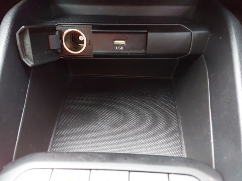 Used Kia Stonic 2021 for sale - 77183357: Photo 18