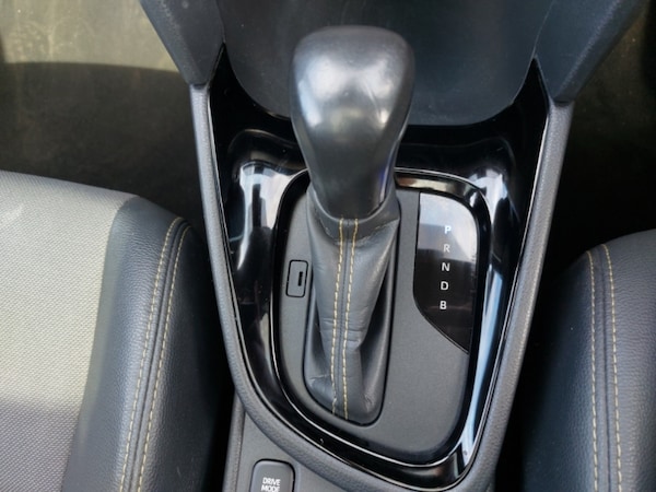 Used Toyota Yaris Cross 2022 for sale - 76328824: Photo 19