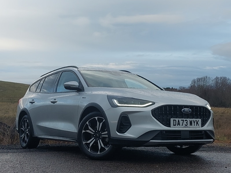 Used Ford Focus 2023 for sale - 76885366: Photo 1