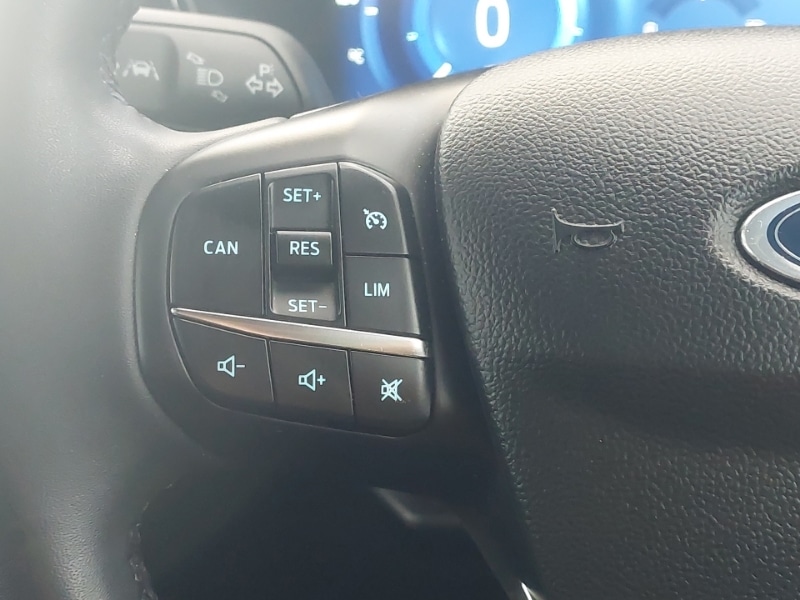 Used Ford Focus 2023 for sale - 76885366: Photo 14