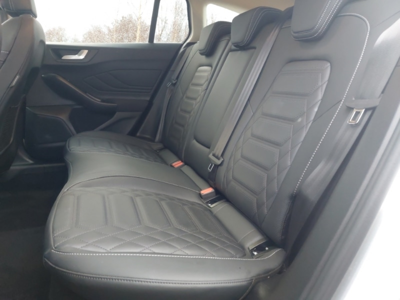 Used Ford Focus 2023 for sale - 76885366: Photo 6