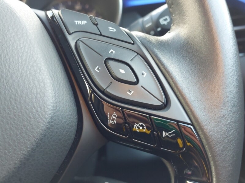 Used Toyota C-HR 2020 for sale - 76911654: Photo 15