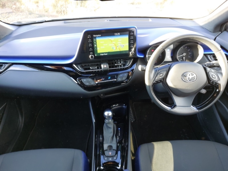 Used Toyota C-HR 2020 for sale - 76911654: Photo 2
