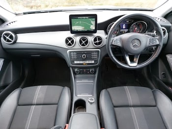 Used Mercedes-Benz GLA 2020 for sale - 76213605: Photo
