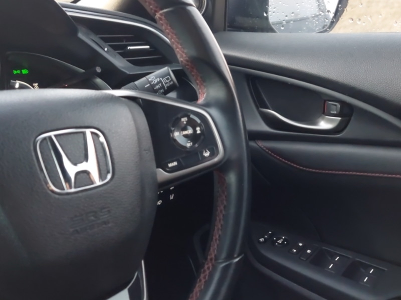 Used Honda Civic 2020 for sale - 76656581: Photo 10