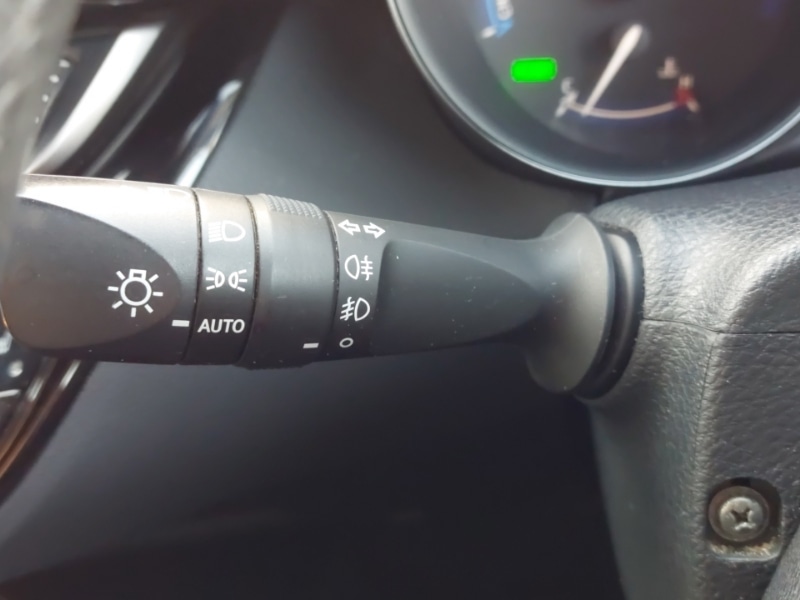 Used Toyota C-HR 2019 for sale - 77669884: Photo 16