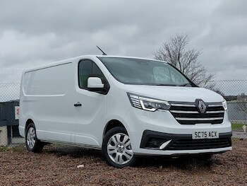 Renault Trafic feature image