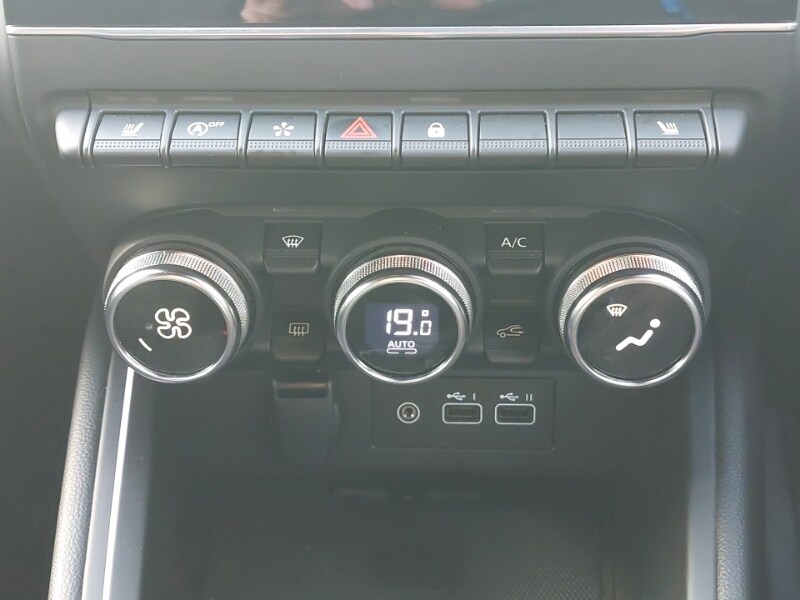 Used Renault Clio 2025 for sale - 77690075: Photo 15