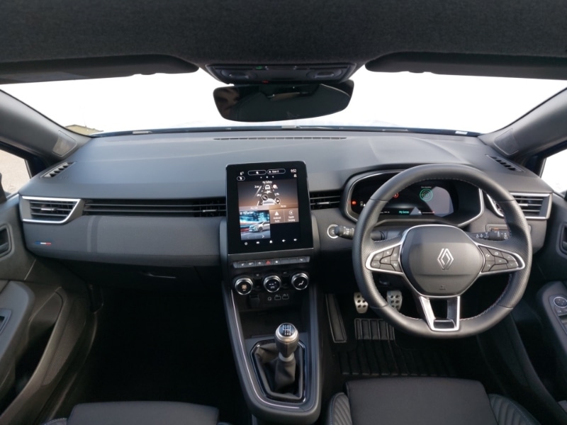 Used Renault Clio 2025 for sale - 77690075: Photo 2