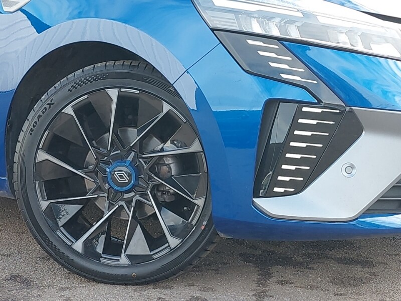 Used Renault Clio 2025 for sale - 77690075: Photo 9