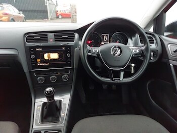 Used Volkswagen Golf 2017 for sale - 78290929: Photo