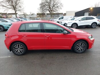 Used Volkswagen Golf 2017 for sale - 78290929: Photo