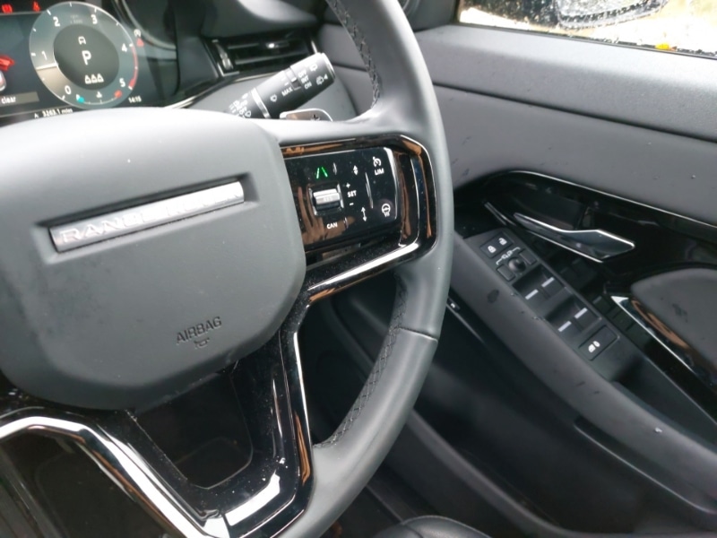 Used Land Rover Range Rover Evoque 2023 for sale - 77273377: Photo 10