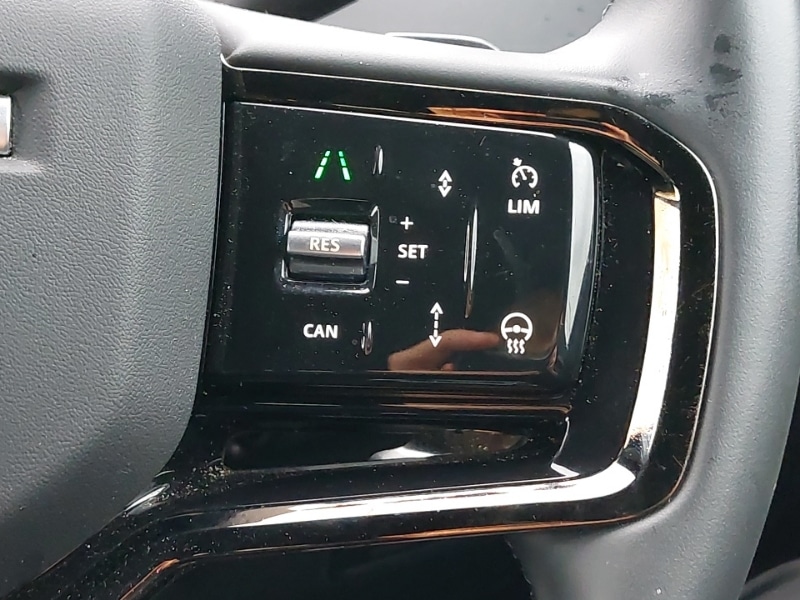 Used Land Rover Range Rover Evoque 2023 for sale - 77273377: Photo 15