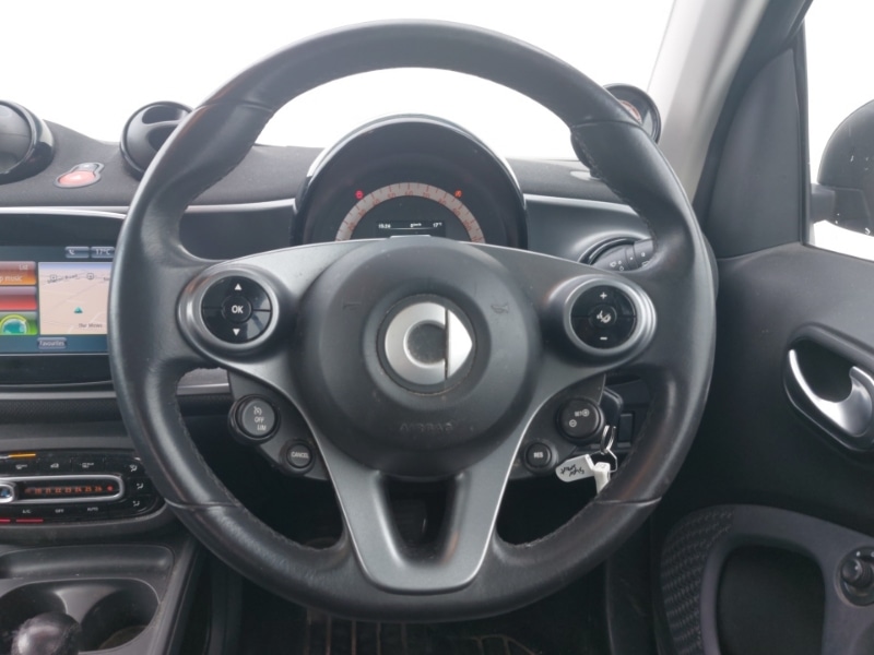 Used smart fortwo 2018 for sale - 76408143: Photo 10