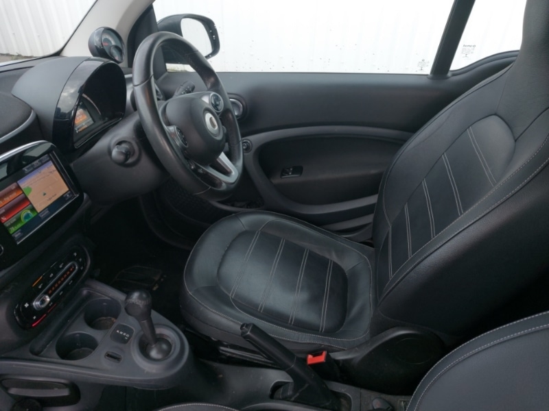 Used smart fortwo 2018 for sale - 76408143: Photo 5