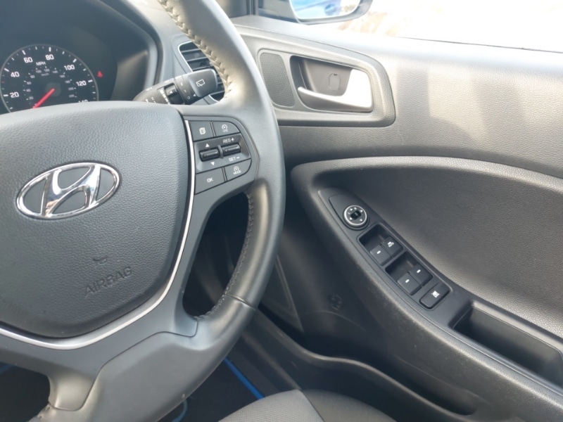 Used Hyundai i20 2019 for sale - 76911647: Photo 10