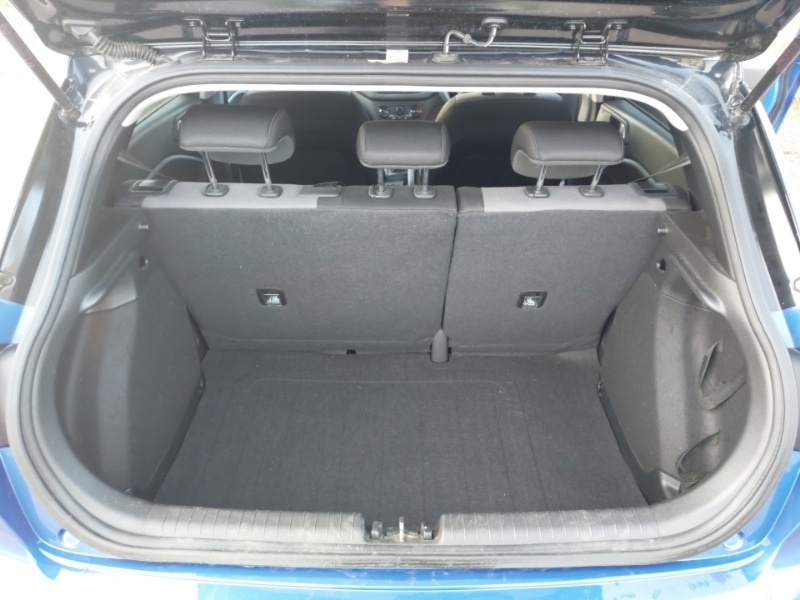 Used Hyundai i20 2019 for sale - 76911647: Photo 8