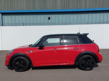 Used MINI Hatch 2019 for sale - 79171356: Photo