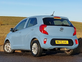 Used Kia Picanto 2020 for sale - 77000018: Photo