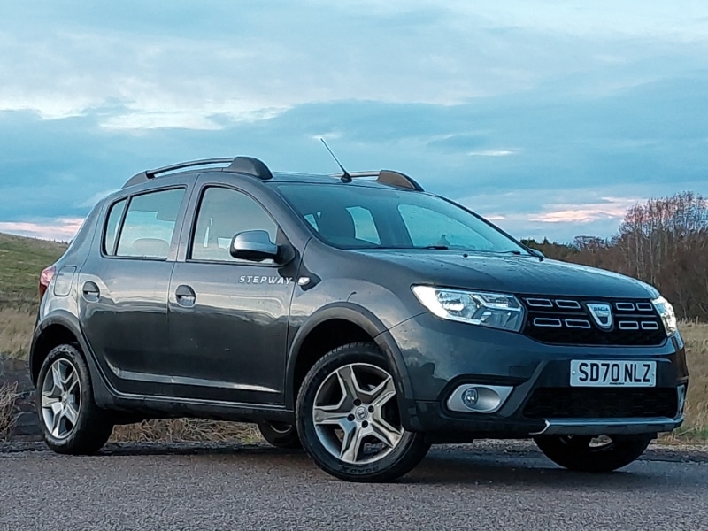 Used Dacia Sandero Stepway 2020 for sale - 76456156: Photo 1