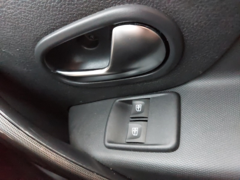 Used Dacia Sandero Stepway 2020 for sale - 76456156: Photo 13