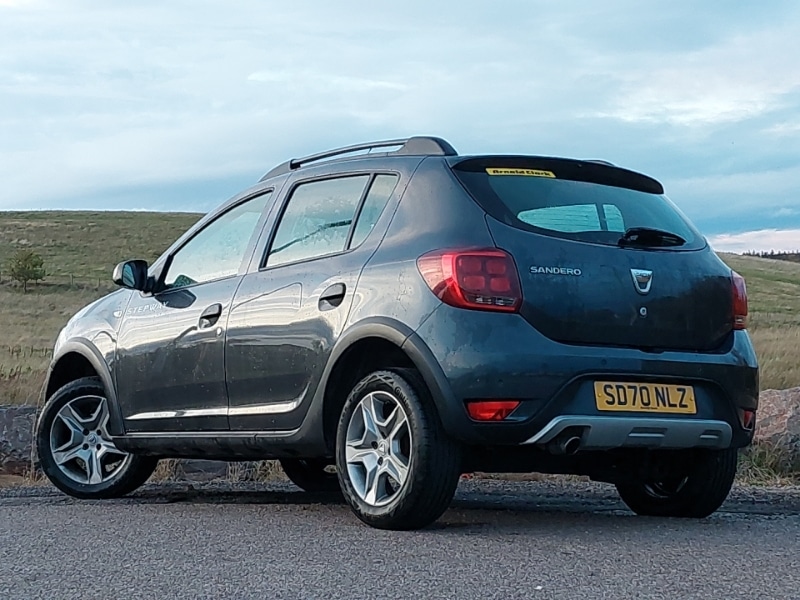 Used Dacia Sandero Stepway 2020 for sale - 76456156: Photo 3