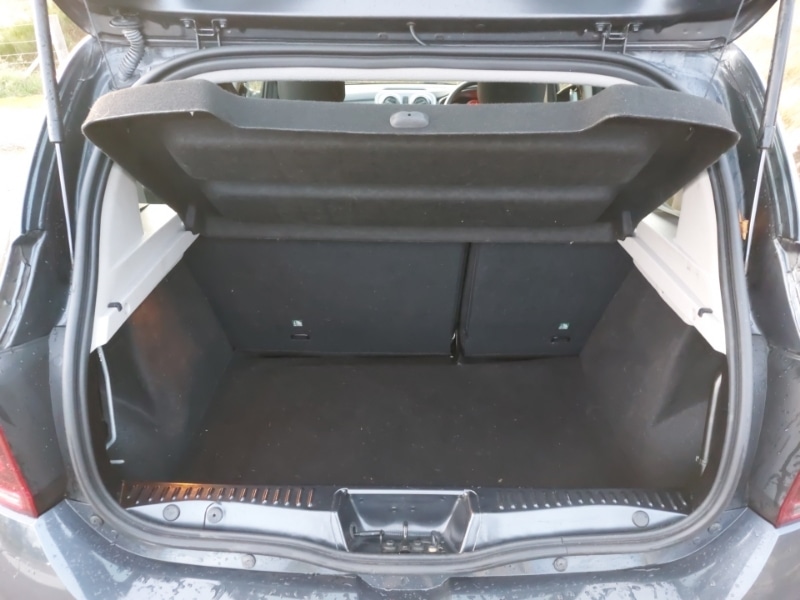 Used Dacia Sandero Stepway 2020 for sale - 76456156: Photo 8