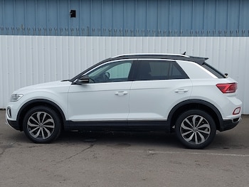 Used Volkswagen T-Roc 2022 for sale - 78023462: Photo