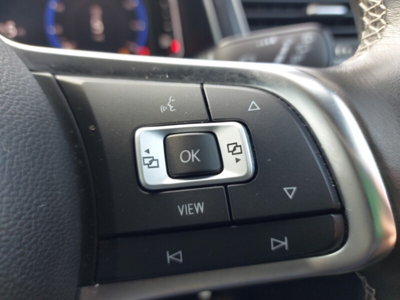 Used Volkswagen T-Roc 2019 for sale - 77889572: Photo 15