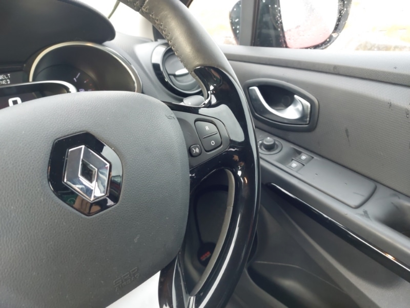 Used Renault Clio 2016 for sale - 76726388: Photo 10