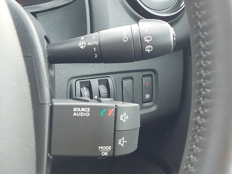 Used Renault Clio 2016 for sale - 76726388: Photo 17