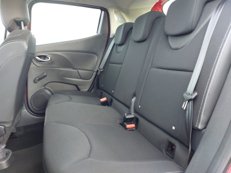 Used Renault Clio 2016 for sale - 76726388: Photo 6